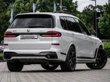 BMW X7 xDrive40d M Sport HUD PANO ACC AHK RFK NAVI - BMW X7: M