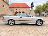 BMW 320i Cabrio Facelift - BMW 320 aus 1998: 320i