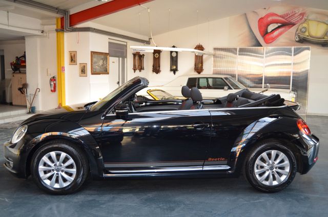 Volkswagen Beetle Cabriolet Design el.Verdeck 12 Mon Garant