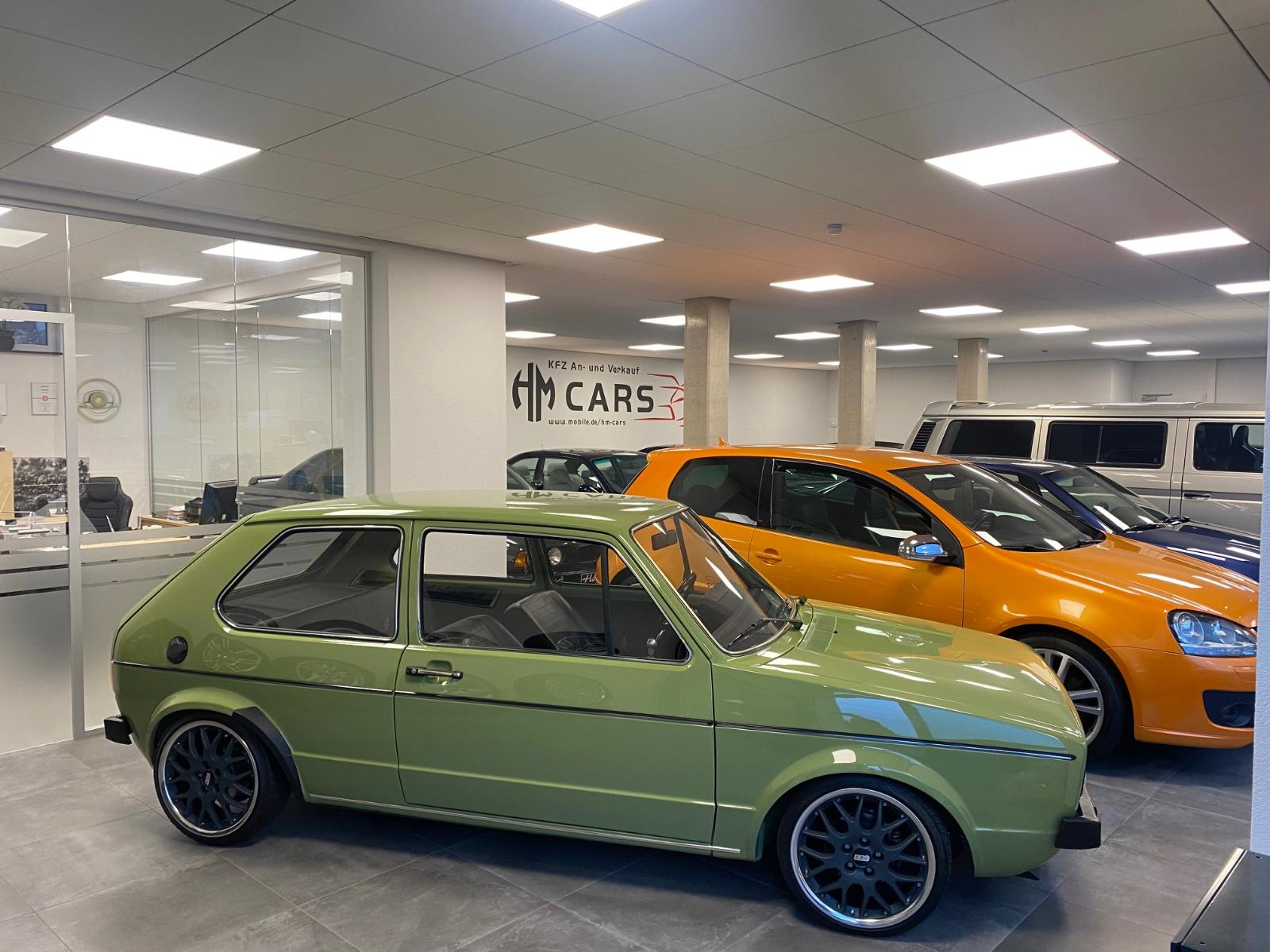 showroom-image-top