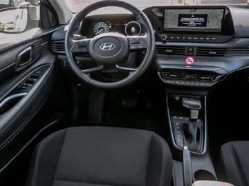 Hyundai i20 FL DCT Prime Navi Digitales Cockpit Soundsy.