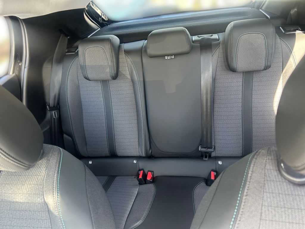 Peugeot 208 - Bild 15