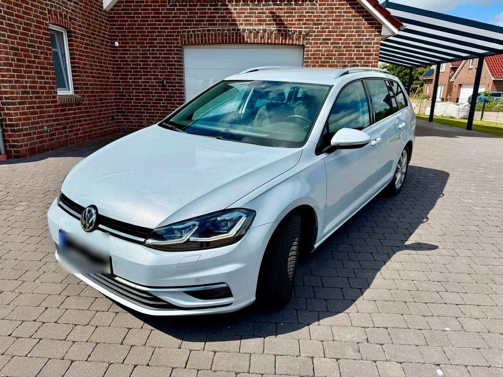 Image of Volkswagen Golf