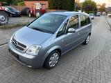 Opel Meriva Edition 1.6  *Automatik*Anhängerkupplung - gebrauchte Opel Meriva aus dem Jahr 2005