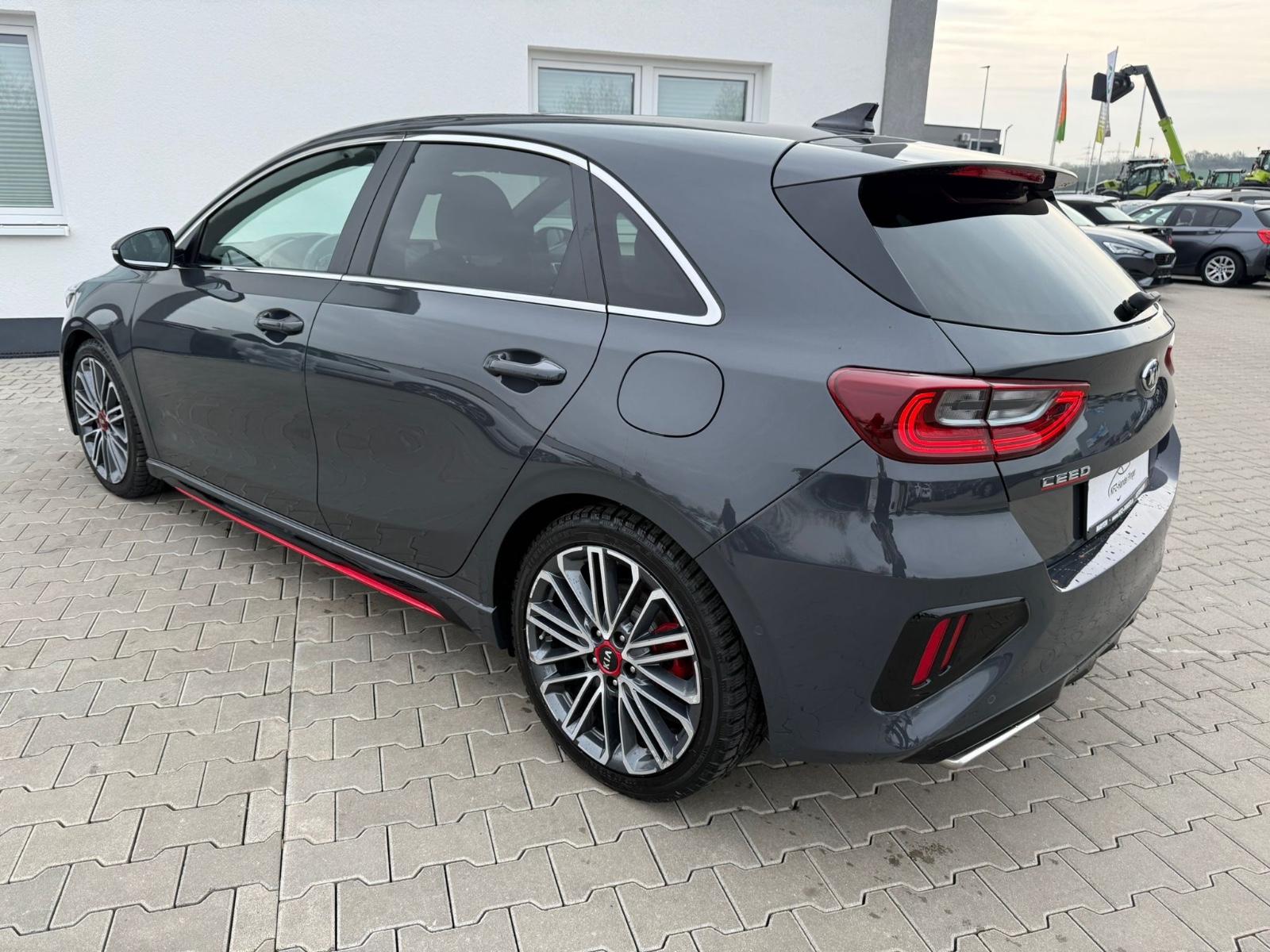 Kia Ceed GT Leder/JBL
