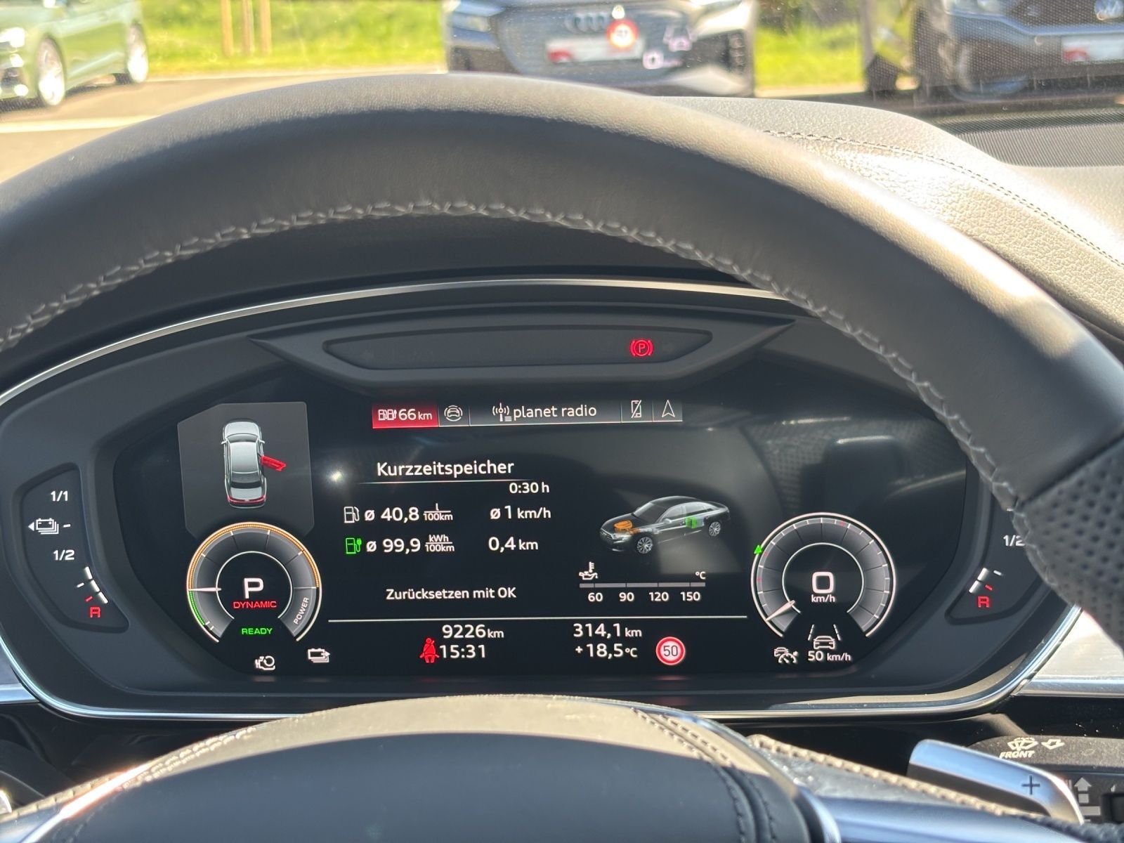 Audi A8 - Bild 9