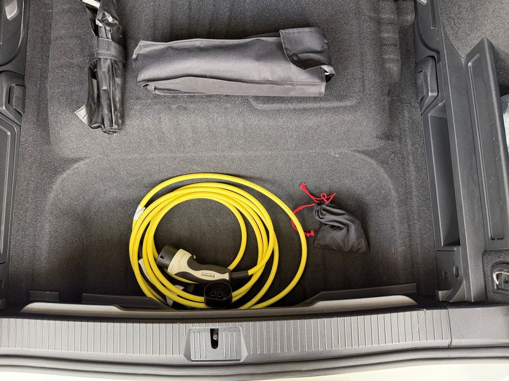 Passat Variant 1.4 GTE Plug-In Hybrid *R-LINE*DS