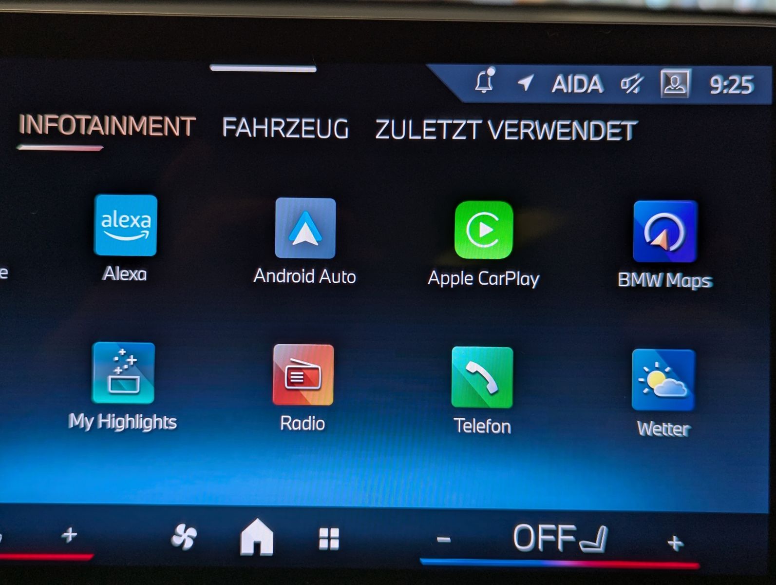 BMW X1 18d sDrive M-Sport Travel-Paket Pano Cam AHK - Image 30