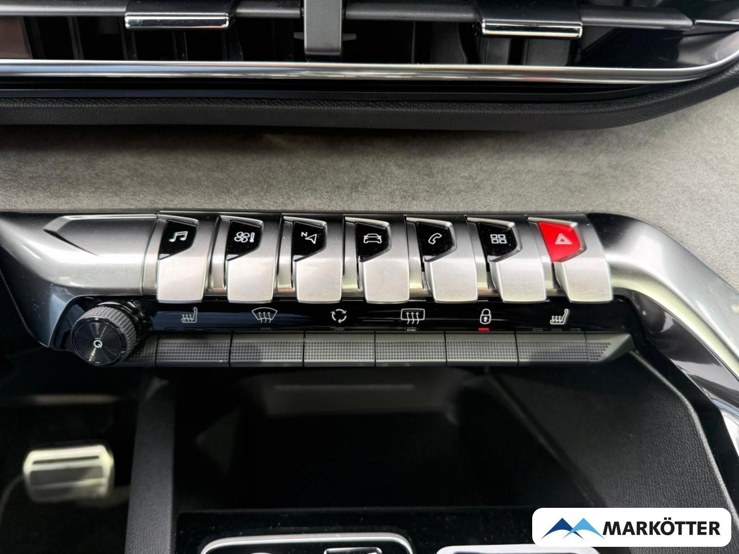 Peugeot 3008 GT ACC/BLIS//CARPLY/360CAM/PANO/NAVI