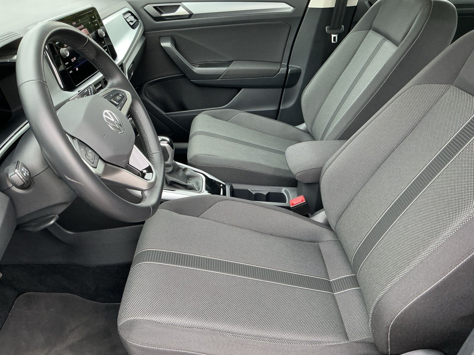 Volkswagen T-Roc - Bild 12