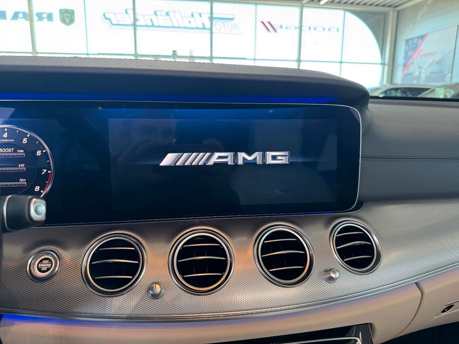 Fahrzeugabbildung Mercedes-Benz E 63 AMG T-Modell 4Matic Burmester VOLL