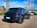 Porsche Macan Turbo 480PS TechArt, WR+SR, Vollausstatt. - blaue Porsche Macan