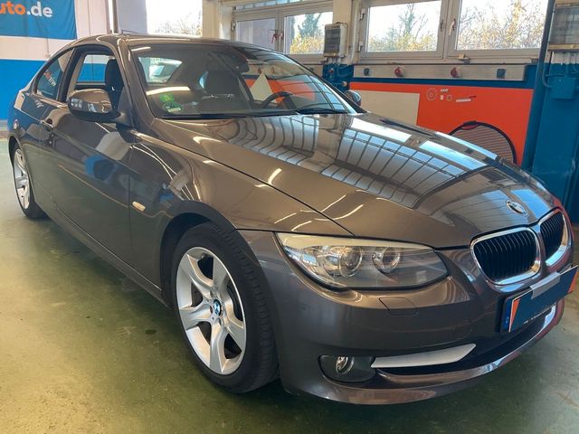 BMW 3er e92 Coupe*2.Hand*Xenon*PDC*Sitzheizung*TOP**