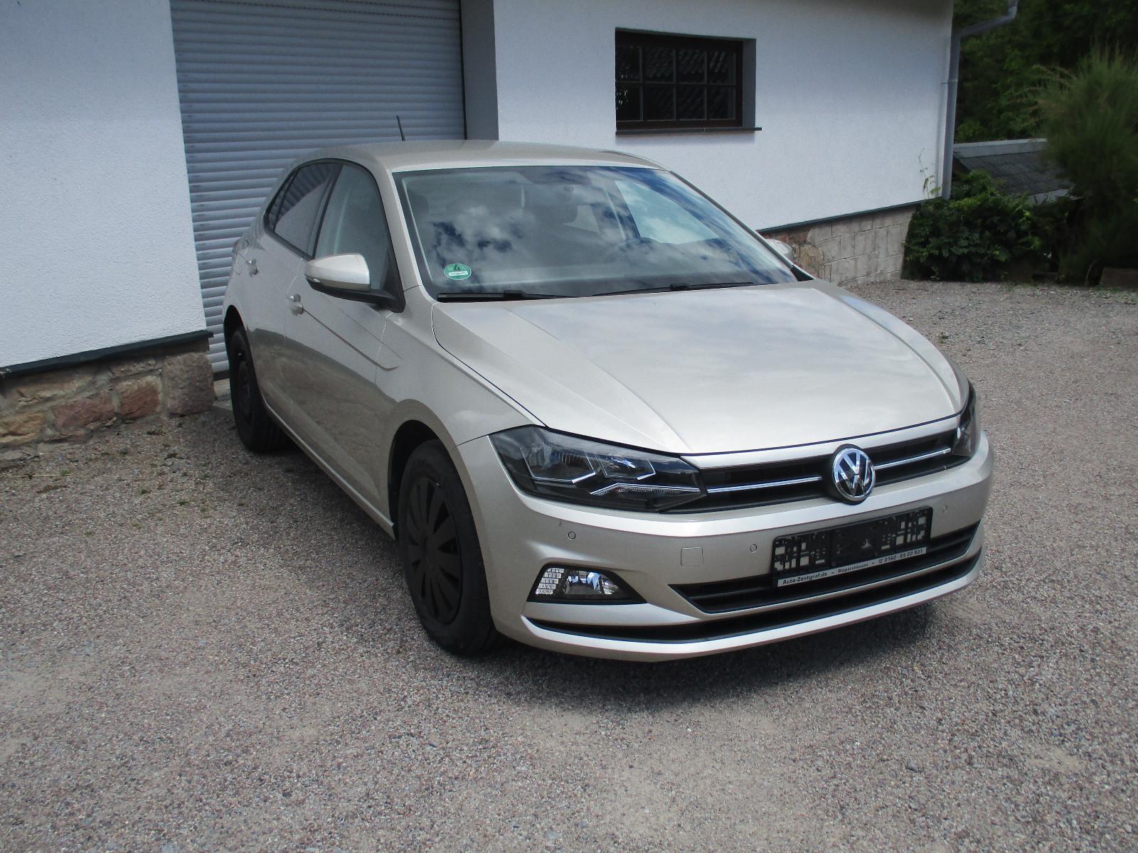 Volkswagen Polo VI Comfortline DSG+PDC+SHZ