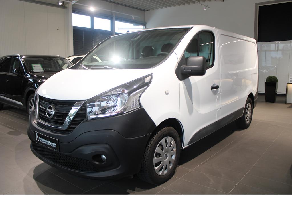 Nissan NV300
