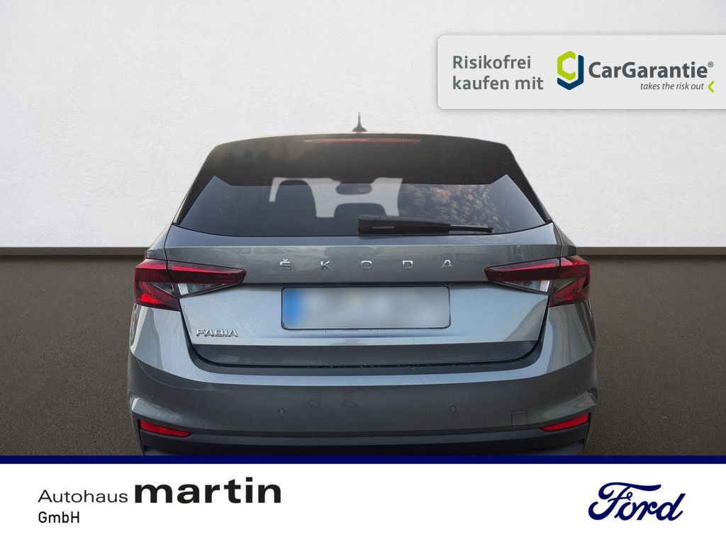 Fahrzeugabbildung SKODA Fabia 1.0 Active KLIMA PDC SHZ LED SCHEINWERFER
