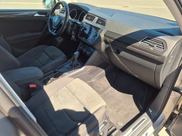 Volkswagen Tiguan - 3
