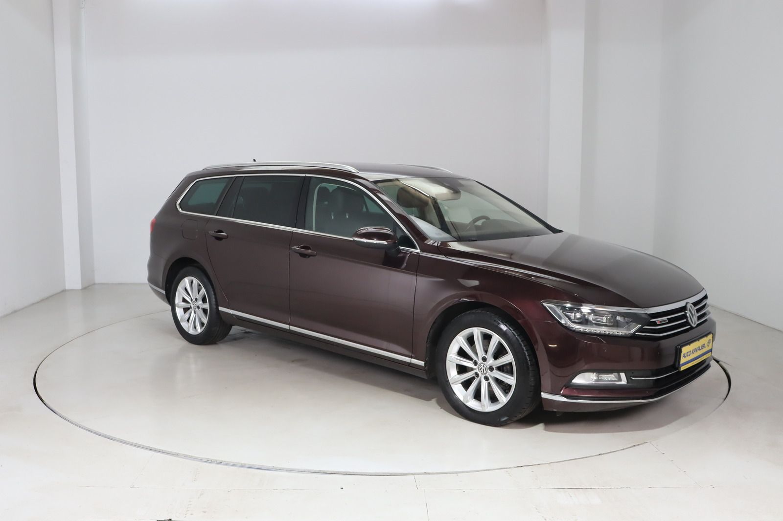 Fahrzeugabbildung Volkswagen Passat 4MOTION * Navi * LED * Massage