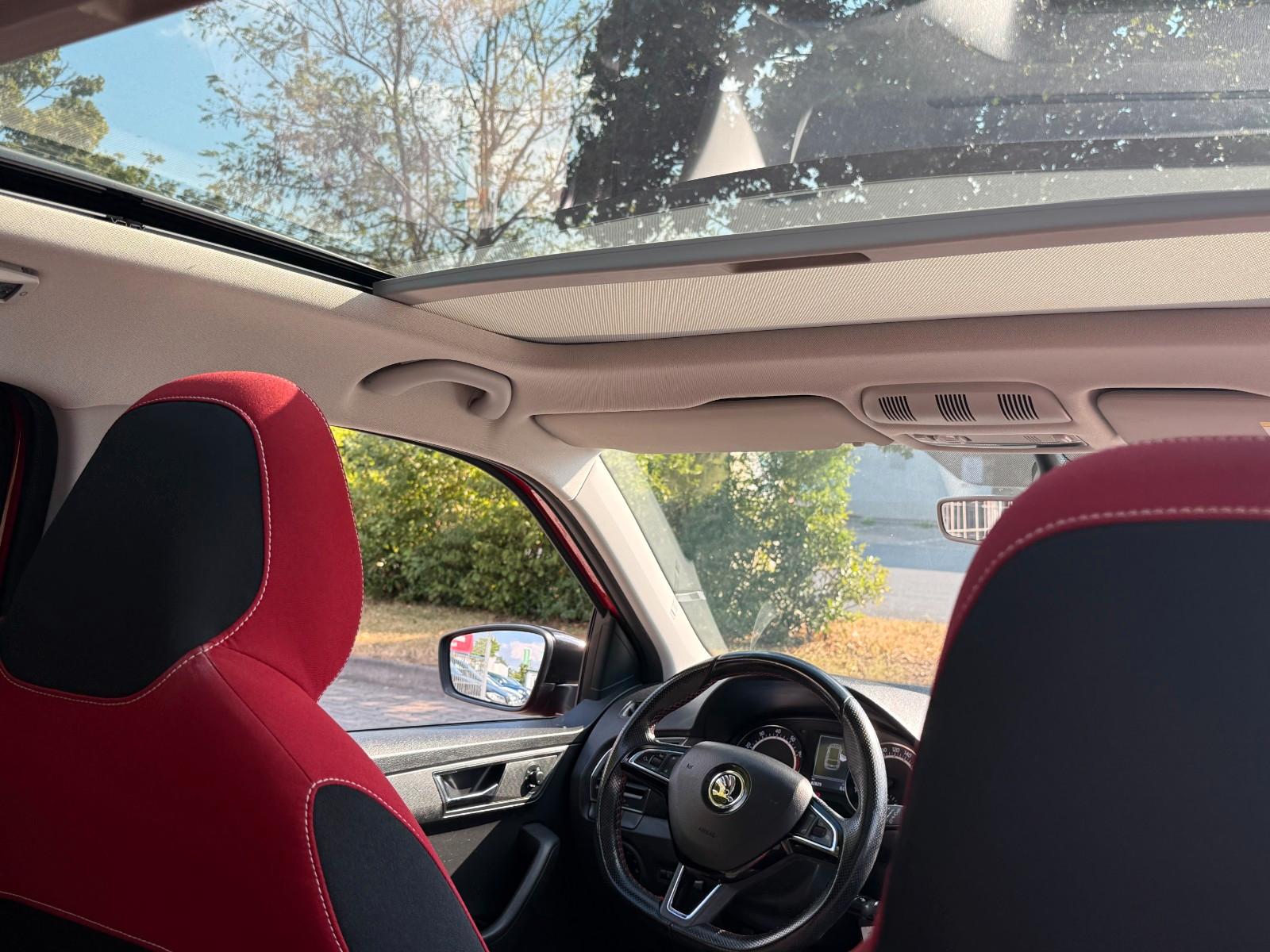 Skoda Fabia Combi 1.2 TSI Monte Carlo*PANORAMA*6.G*MFL