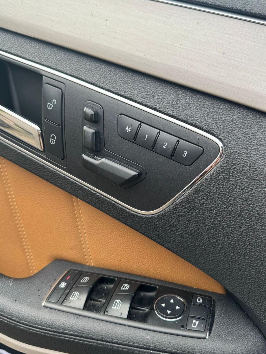 Mercedes-Benz E350 2010 — photo 10