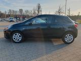 Opel Corsa 1.2 Edition KLIMA SITZHEIZUNG PDC TÜV 2-27 - Opel Corsa aus 2015 mit Benzin-Antrieb: Kleinwagen, 1.2