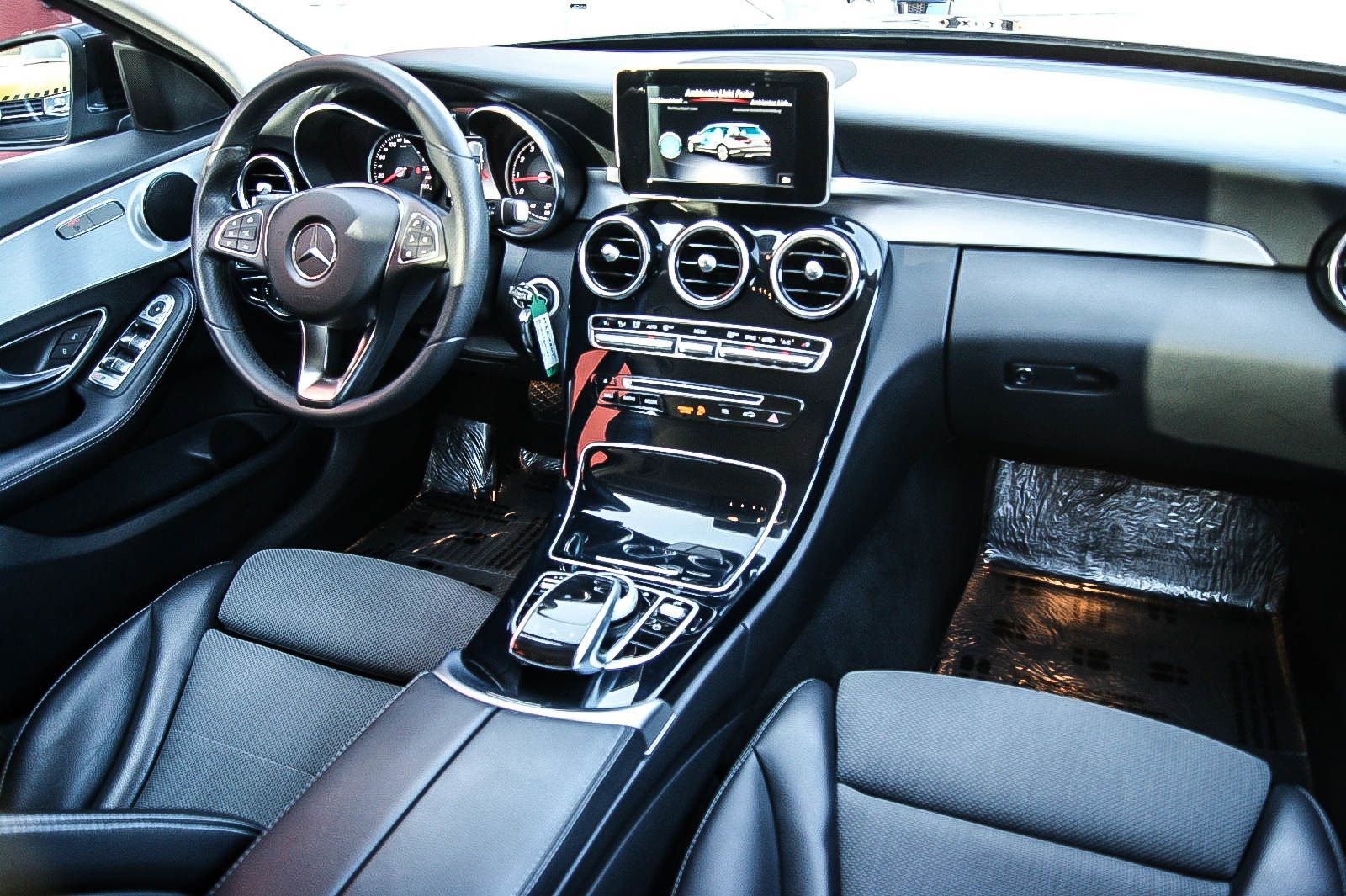 Fahrzeugabbildung Mercedes-Benz C 180 T CGI Avantgarde AHK LED NAVI SITZH