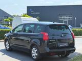 Peugeot 5008 Family plus * 1. HAND * 7- SITZER * - Peugeot Gebrauchtwagen von 2011