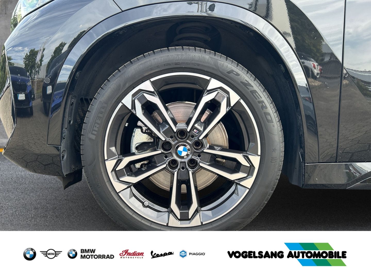 Fahrzeugabbildung BMW X1 xDrive23iA,M Sport,AHK,DrivingAssistentPlus,L