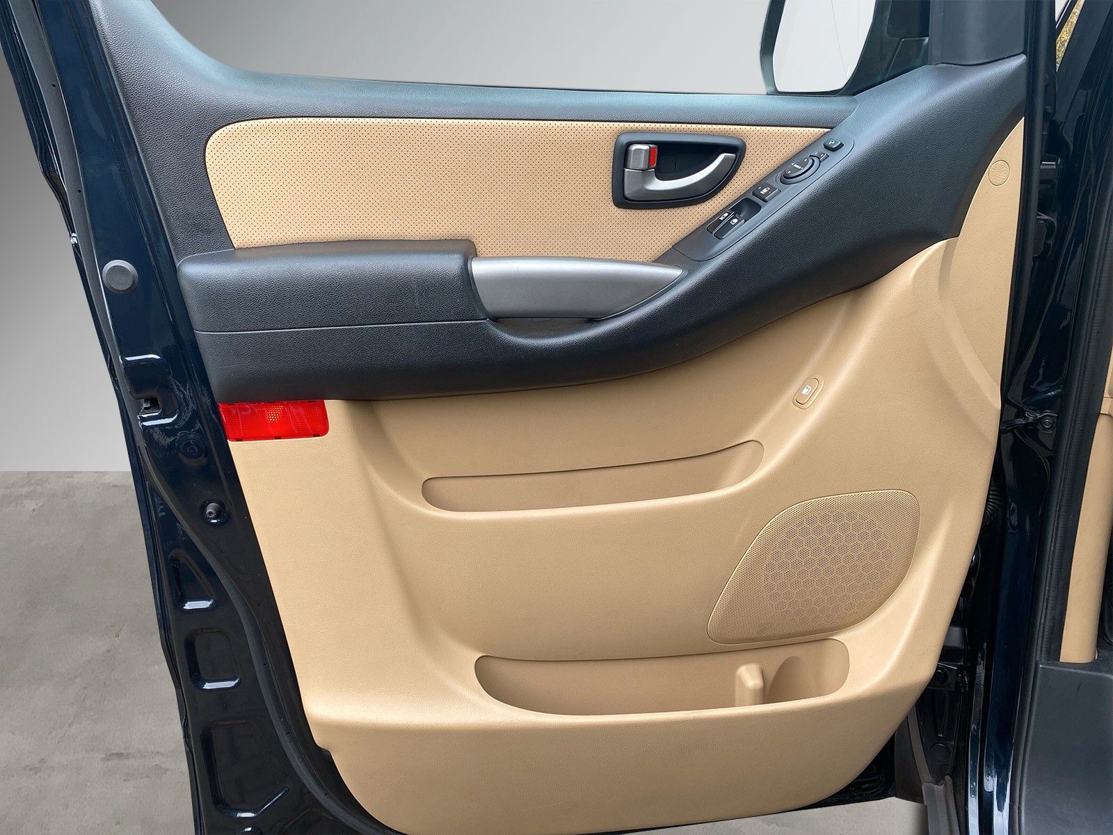 Fahrzeugabbildung Hyundai H-1 Starex *Kamera*DAB+*Bhz.Lenkrad*Tempomat