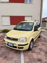 Fiat Panda 1.2 Alessi - Fiat Panda Alessi mit Benzin-Antrieb