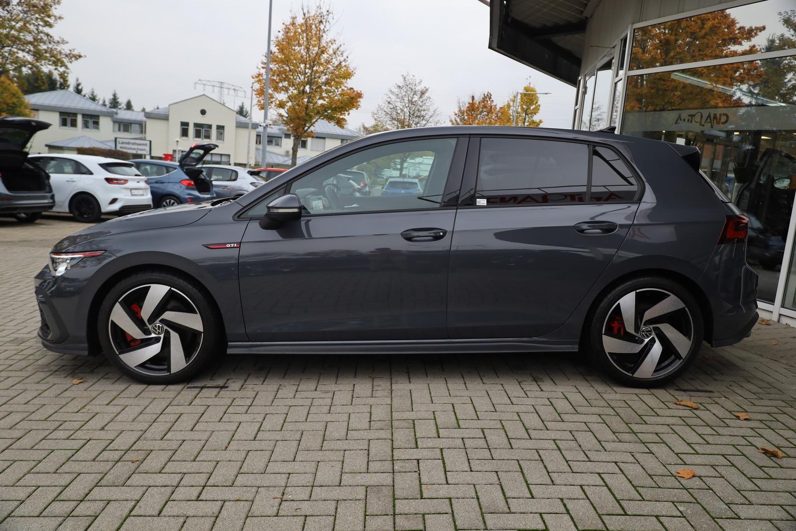 Volkswagen Golf VIII 2.0 GTI HarmanKardon Head-Up AHK ACC