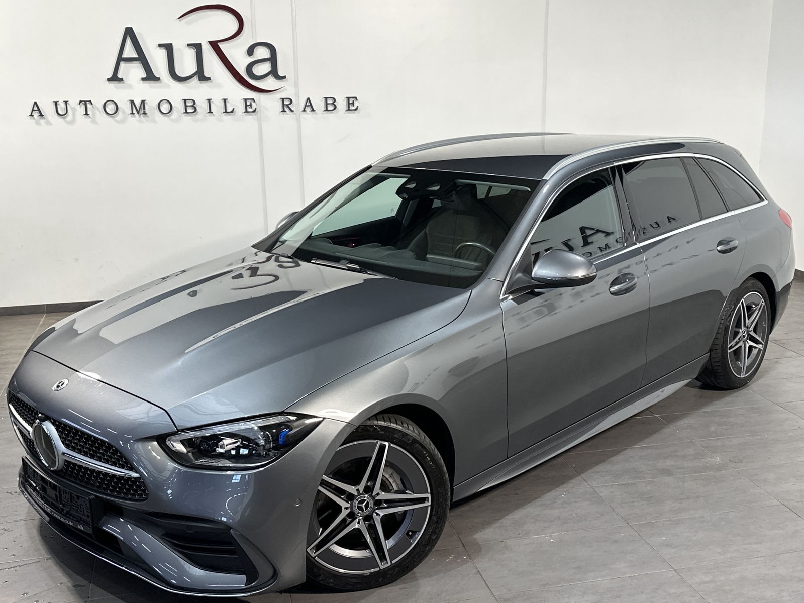 Fahrzeugabbildung Mercedes-Benz C 220d T 4M AMG-Line NAV+LED+KAM+VC+CARPLAY+1HD