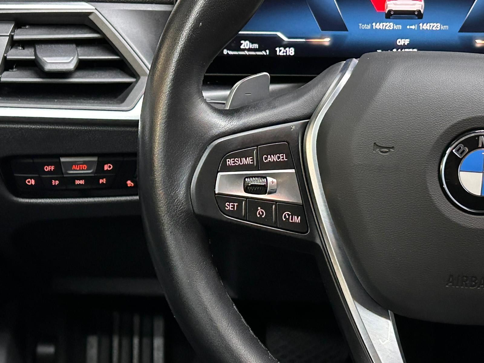 Fahrzeugabbildung BMW 420 Gran Coupé FACEL+VIRTU+LEDER+HEAD+LED+KAM+M
