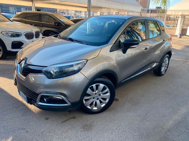 Renault RENAULT CAPTUR 1.5DCI 90CV Energy R-Link 04/2015