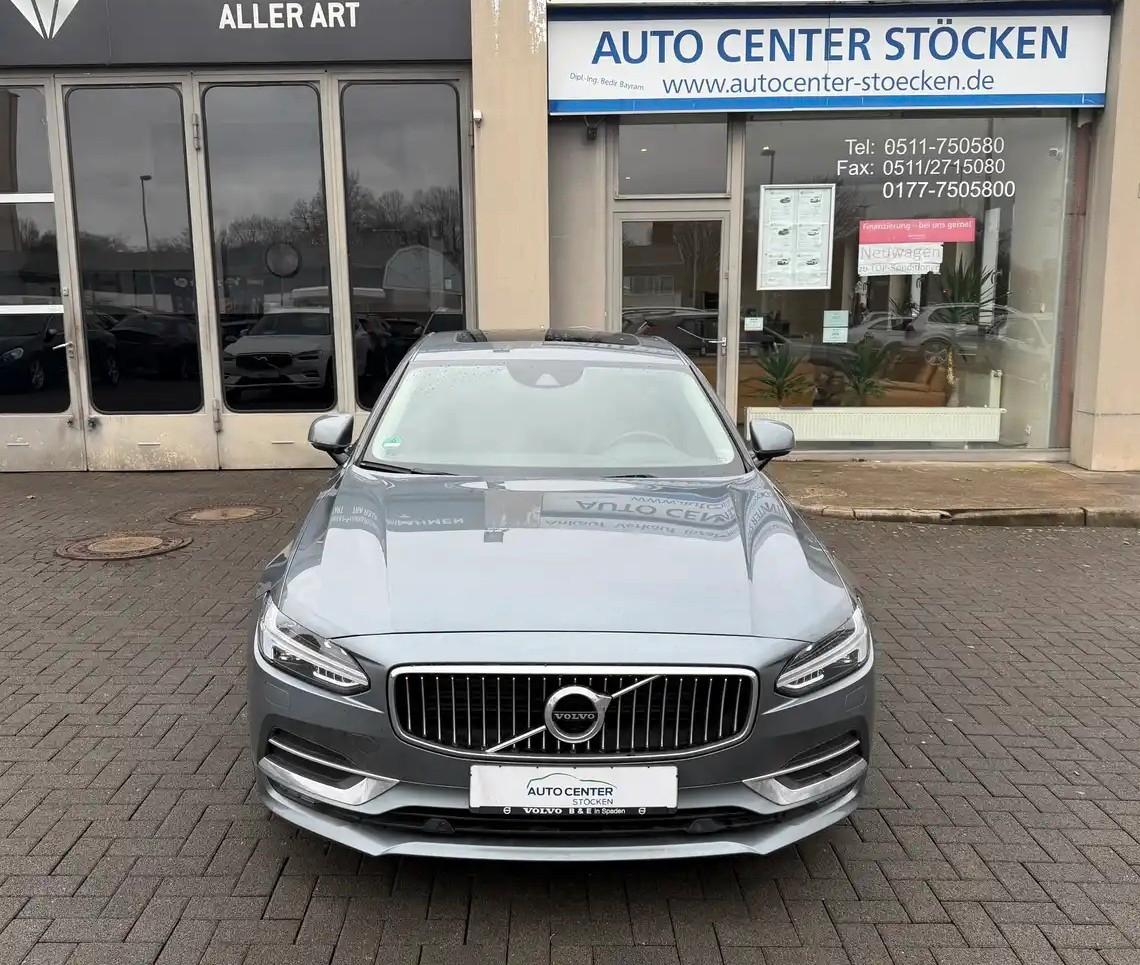 Volvo S90 Lim. LederNaviStandheizungKameraFinanzierung