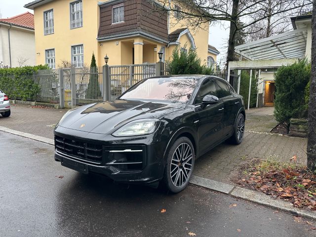 Porsche Cayenne Coupe E-Hybrid*2025 Mod*SportDesign*INNO