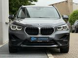 BMW X1 18iA*SPORT LINE*T-LEDER*KAM*SPORTSITZE*LED*18 - BMW X1 Gebrauchtwagen in Düsseldorf
