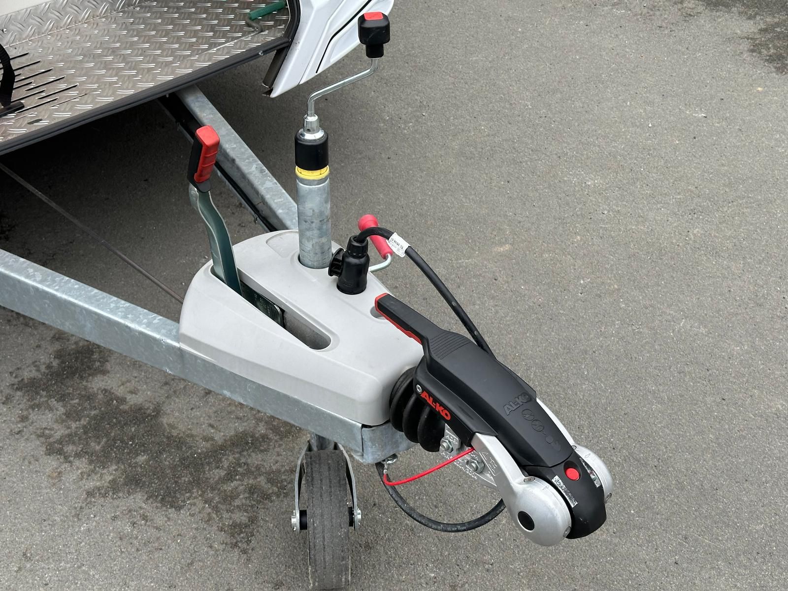 Fahrzeugabbildung Knaus SPORT 420 QD KÜHL/PANO/AL-KO/PLUS-PAKET