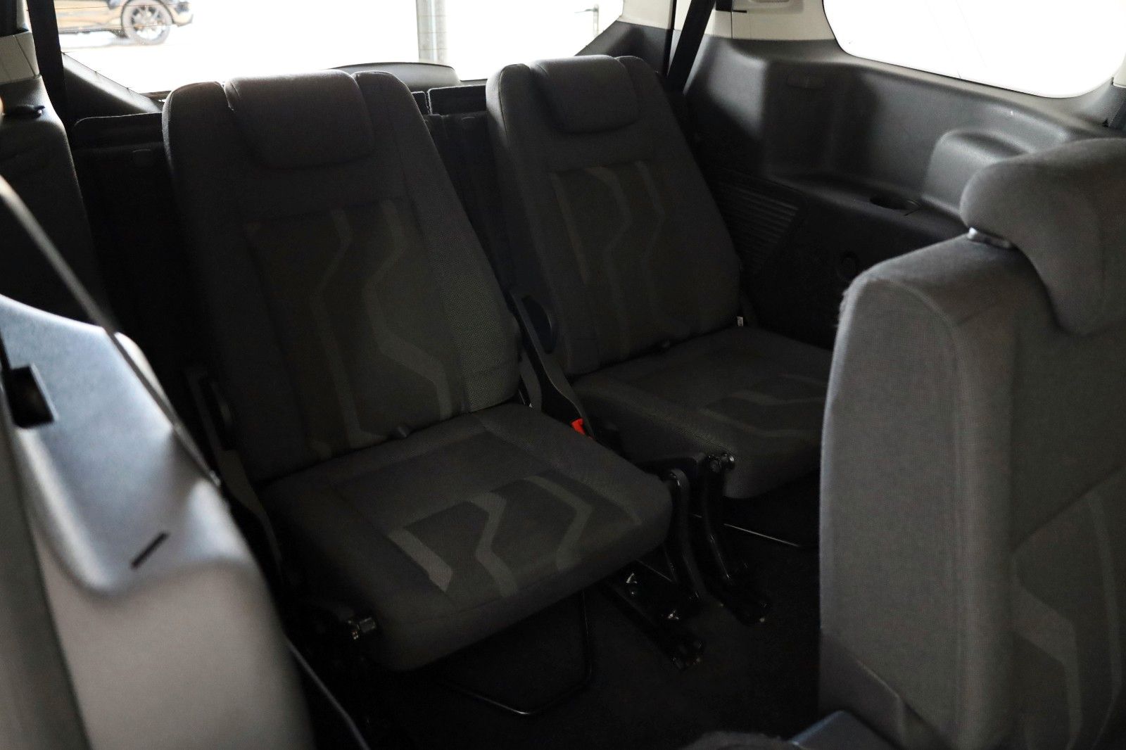 Fahrzeugabbildung Ford Grand Tourneo Connect Trend 7 Sitzer,SH,PDC,AHK