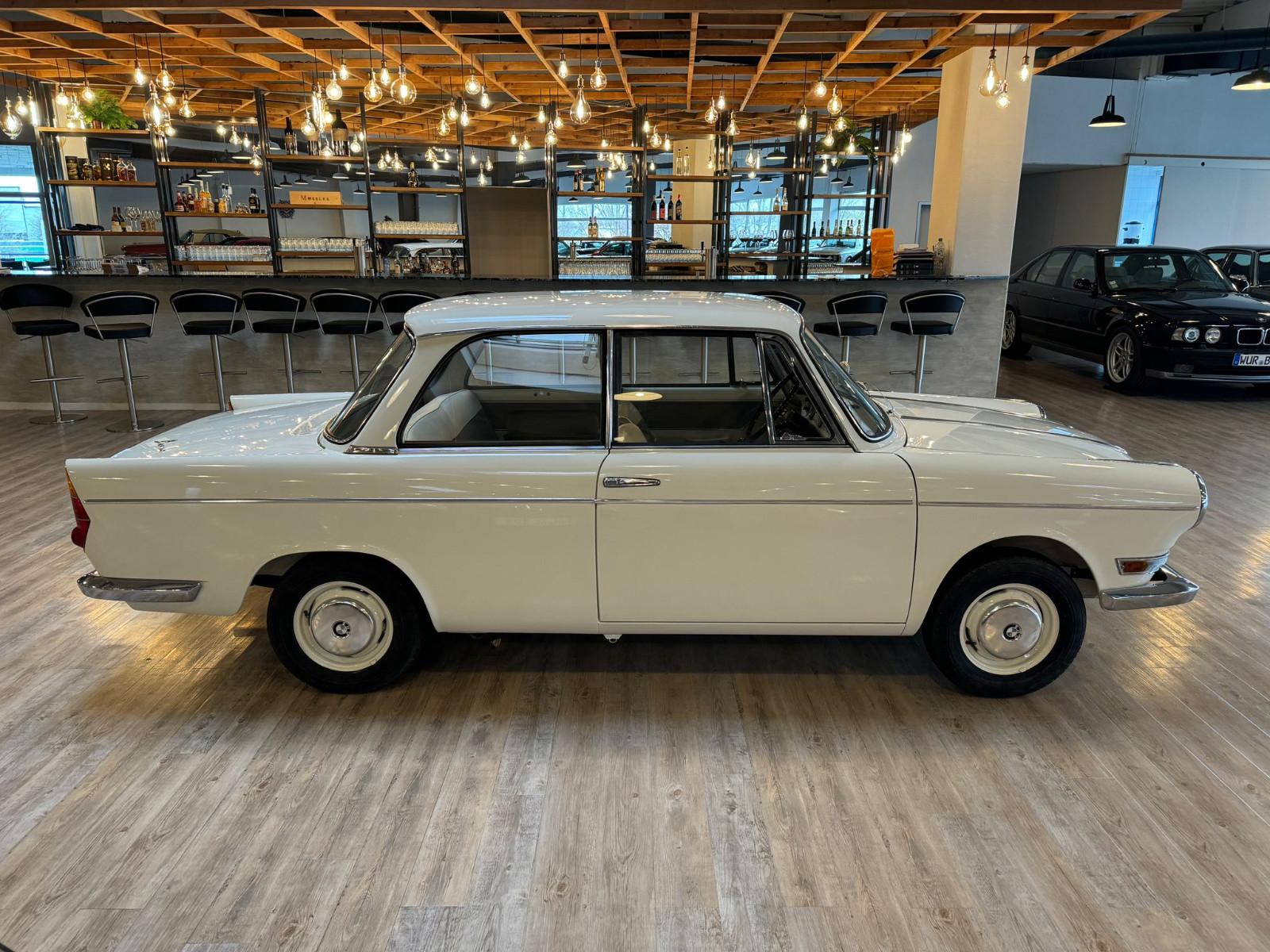 BMW 700 LS