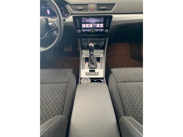 Superb Combi Ambition 2.0 TDI DSG 4x4 AHK+NAVI