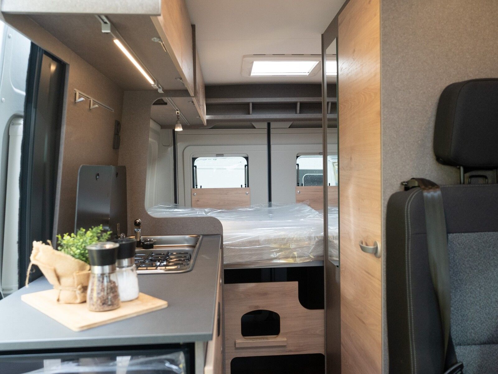 Fahrzeugabbildung Dethleffs Globetrail Active 600 DS Fiat Dieselheiz*Markise