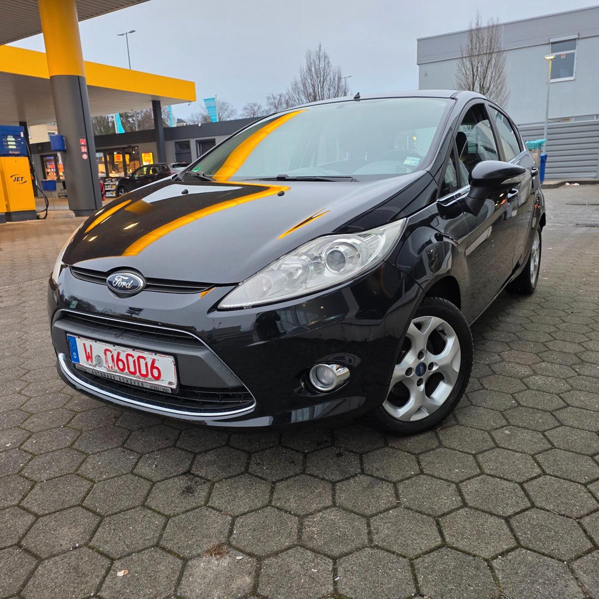Ford Fiesta Titanium 1.25 mit 82*Klima*Alufelgen *Tüv
