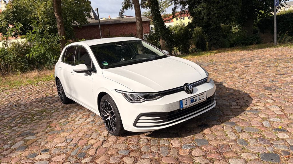Image of Volkswagen Golf
