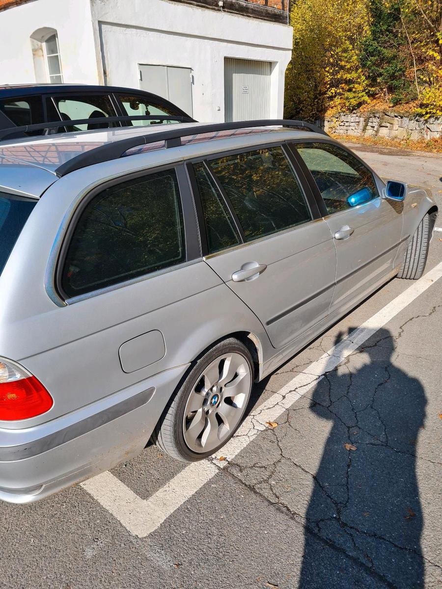 BMW 318 2005 — photo 5