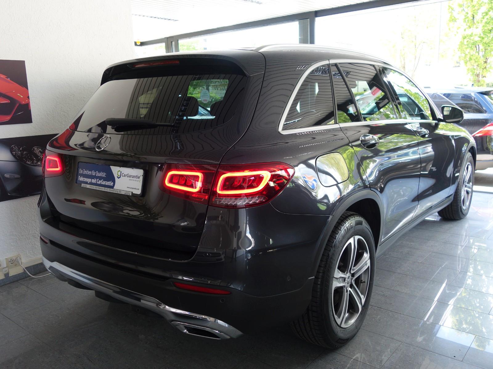 Mercedes-Benz GLC 220 d 4Matic 9G-TRONIC/1-HAND