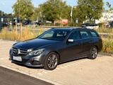 Mercedes-Benz E 220 T Blue-Tec 4Matic Avantgarde Edition