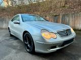Mercedes-Benz C 200 Kompressor Sportcoupe ... - Mercedes-Benz C 200: Kompressor Sportcoupe