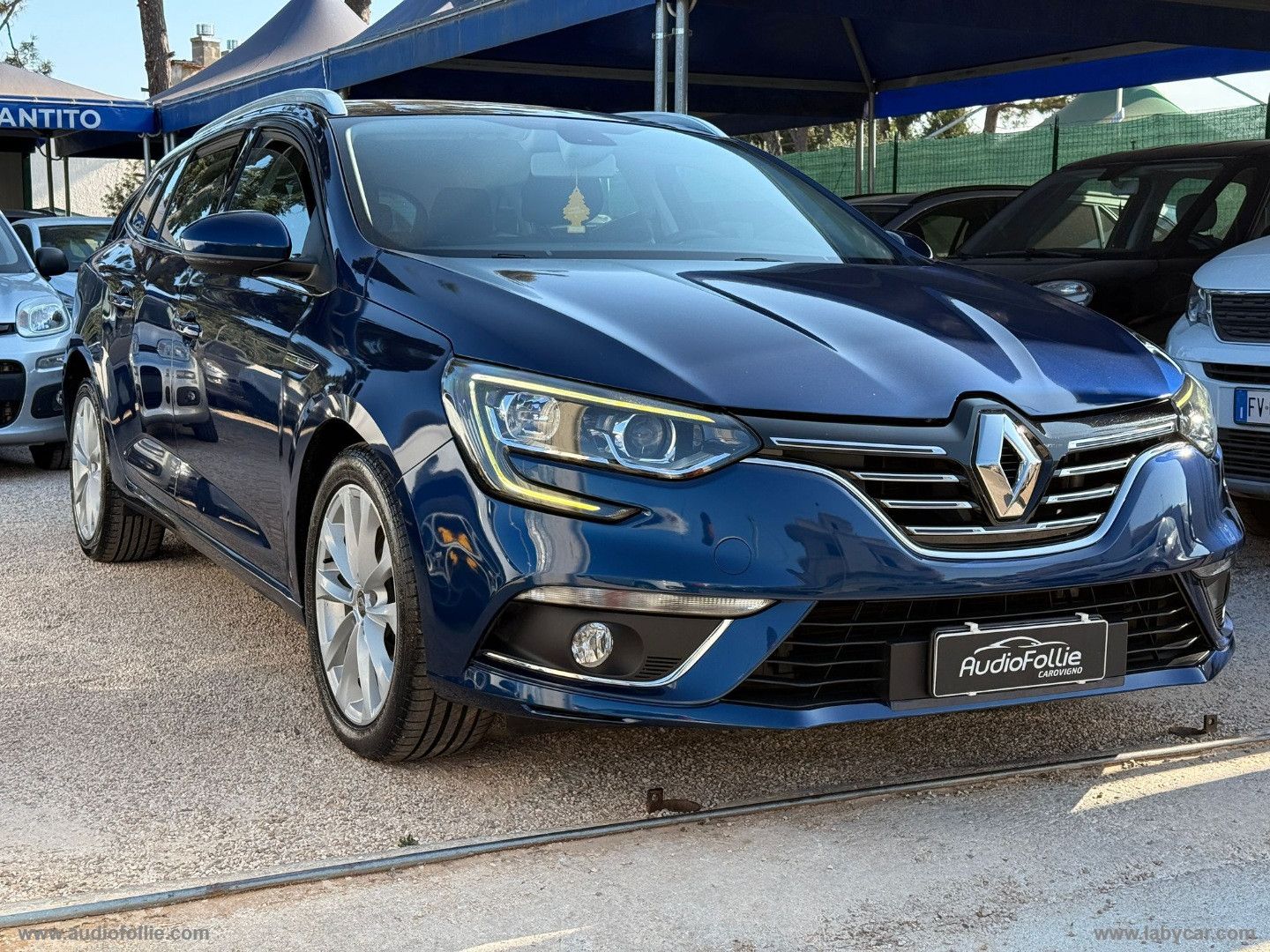 RENAULT ANDERE