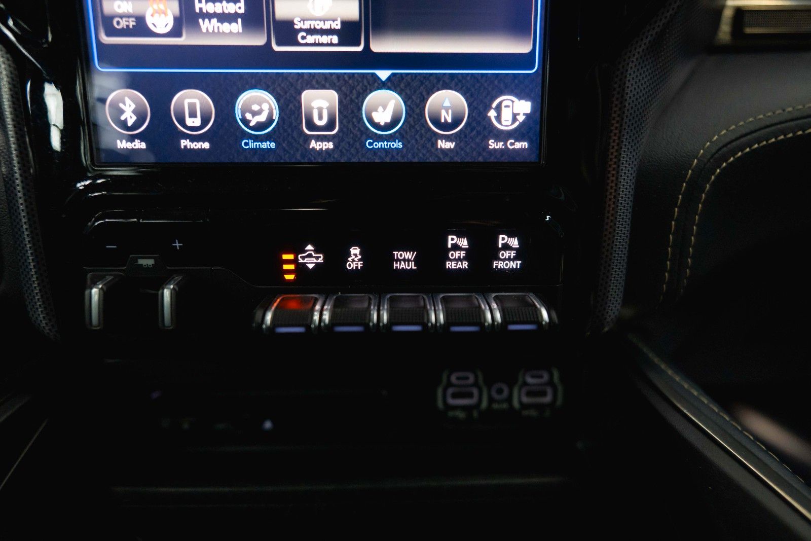 Fahrzeugabbildung Dodge RAM 5.7 V8 HEMI 4x4 Limited Longbed Hardtop 19%